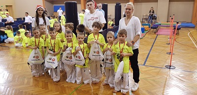 Intensywny koniec 2019 roku w Legnickim Klubie Taekwon-do Intensywny koniec 2019 roku w Legnickim Klubie Taekwon-do