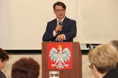 Nowy rok akademicki na Uniwersytecie Trzeciego Wieku PWSZ im. Witelona w Legnicy w Ścinawie Nowy rok akademicki na Uniwersytecie Trzeciego Wieku PWSZ im. Witelona w Legnicy w Ścinawie