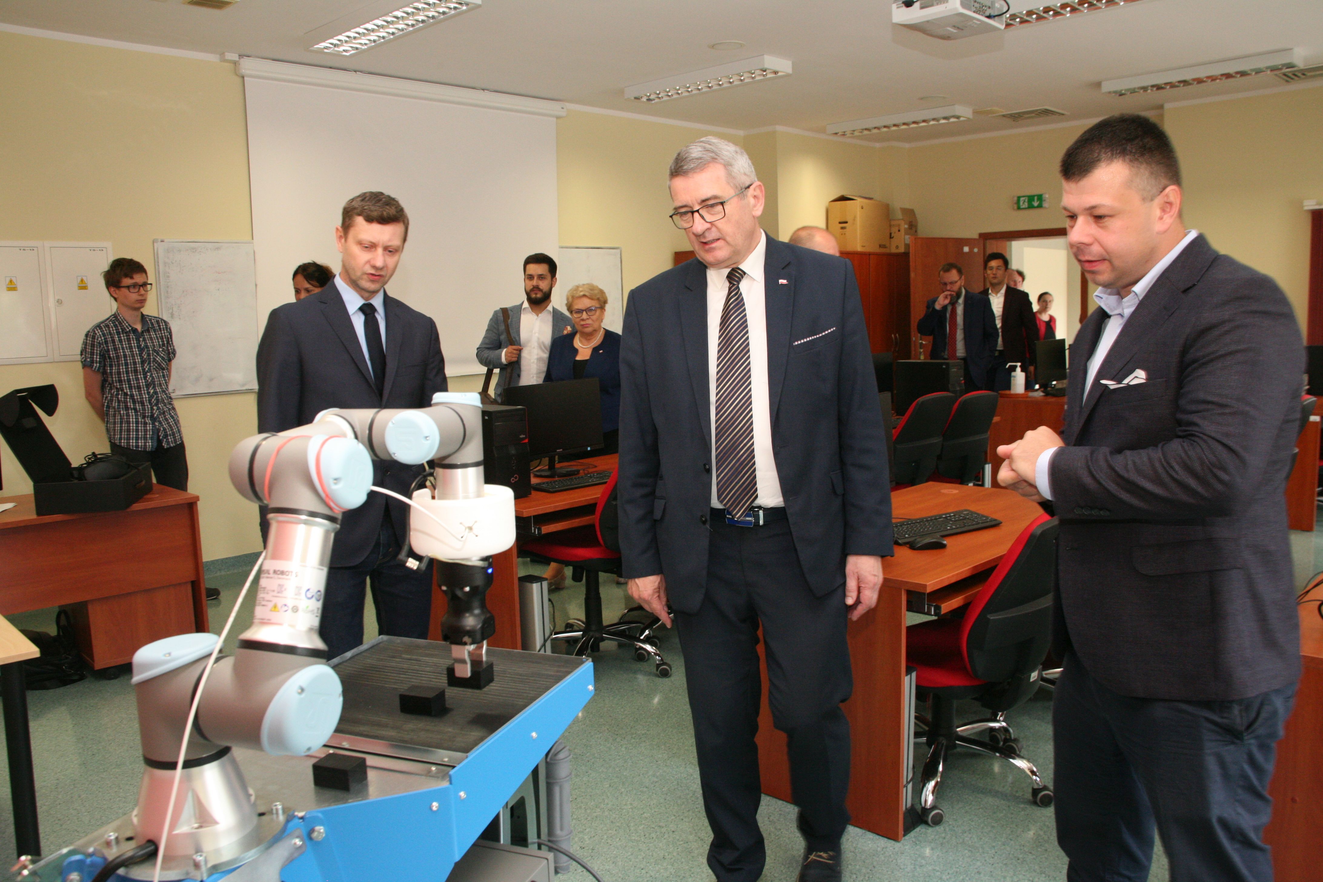 Minister z wizytą na Uczelni Minister z wizytą na Uczelni