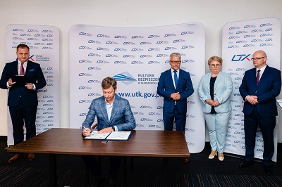 Collegium Witelona sygnatariuszem deklaracji w sprawie kultury bezpieczeństwa w transporcie kolejowym
