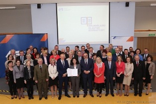 Powstaje Dolnośląski Klaster Edukacyjny ! Powstaje Dolnośląski Klaster Edukacyjny !