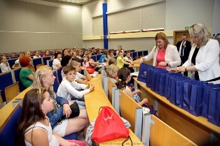 Goście z Kresów Wschodnich zapoznali się z ofertą naszej Uczelni Goście z Kresów Wschodnich zapoznali się z ofertą naszej Uczelni