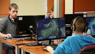 Turniej „League of Legends” Turniej „League of Legends”