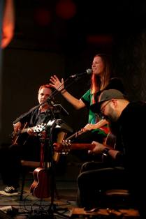 Mikromusic Acoustic Trio Mikromusic Acoustic Trio