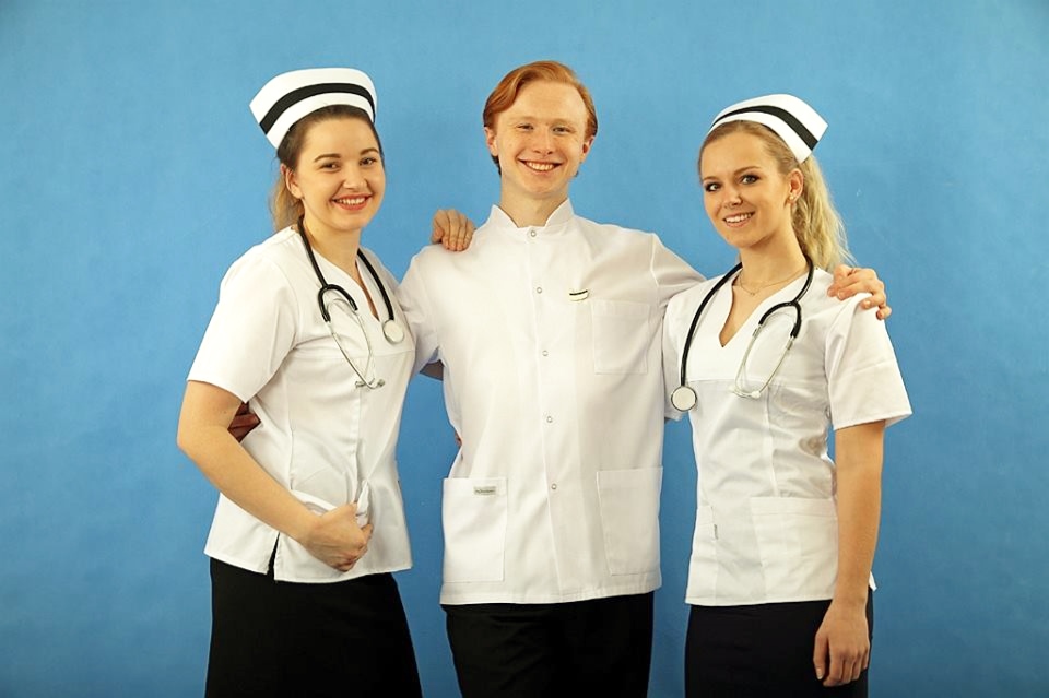 Mężczyzna – Pielęgniarz, czyli w stronę łamania stereotypów Mężczyzna – Pielęgniarz, czyli w stronę łamania stereotypów