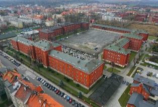 Pierwsze kroki w PWSZ im. Witelona w Legnicy ! Pierwsze kroki w PWSZ im. Witelona w Legnicy !