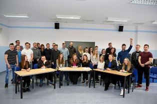 Studenci Bezpieczeństwa wewnętrznego zainscenizowali rozprawę karną Studenci Bezpieczeństwa wewnętrznego zainscenizowali rozprawę karną